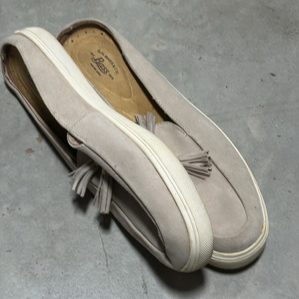 G.H. Bass & Co. Shoes | Women's Bass Slip On Tan Sneakers / Size 10 M - Picture 6 of 8